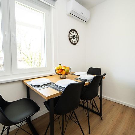 Bright 2Bdr Apartment With Balcony - Free Parking SJJ Exterior foto